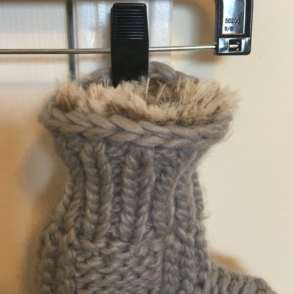 LEMON WINTER CABIN MITTEN - Picture 4 of 6